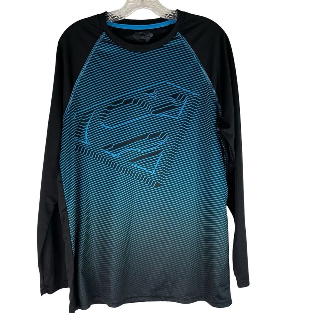 DC Comics Shirt Men’s Black Blue Superman Stripe Ombré Long Sleeve Active L